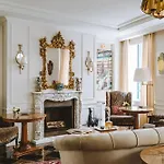 Hotel Splendide Royal Paris - Relais & Chateaux