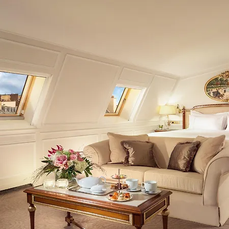 Hotel Splendide Royal - Relais & Chateaux Parigi